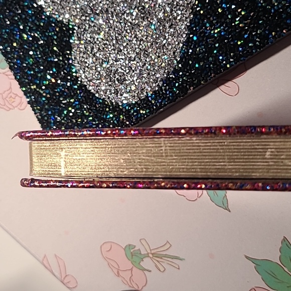 Notebooks - Picture 4 of 4